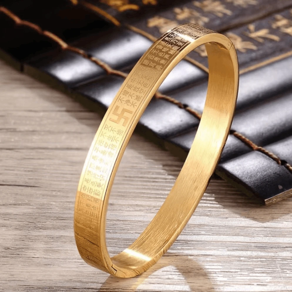 钛钢手镯 轻奢手环爆款雕刻开口手镯万字符手镯金男女情侣手镯