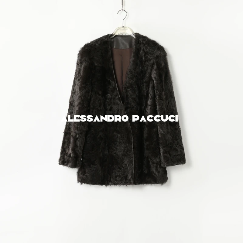 AP洛哥44069CC【静谧流年】小湖羊皮毛一体V领时尚百搭外套2024冬