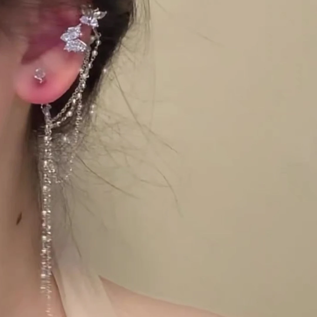 铜合金合成锆石耳饰 02863小众设计一款两戴蝴蝶耳骨夹气质耳钉