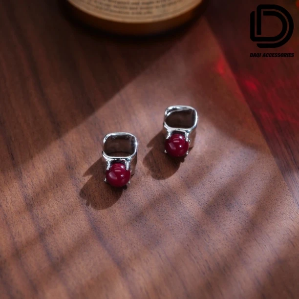 铜合金仿珍珠耳饰 04280大淇原创ins安哥拉红仿珍珠C形个性耳骨夹