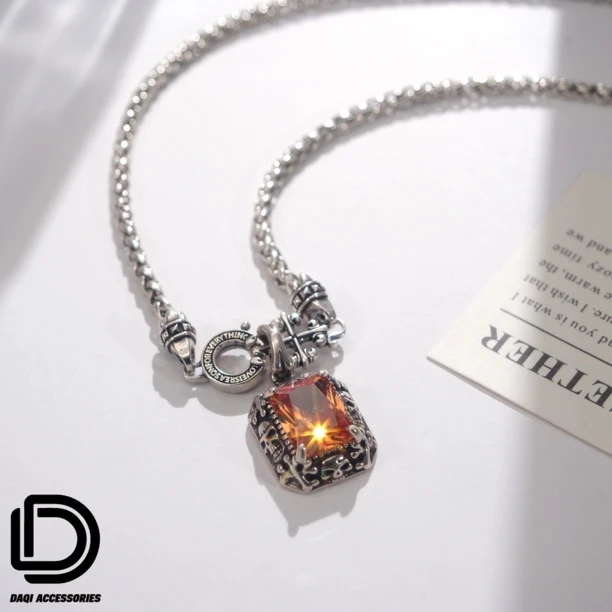 铜合金锆石项链 03960大淇原创复古做旧黄色方糖十字小众时尚项链