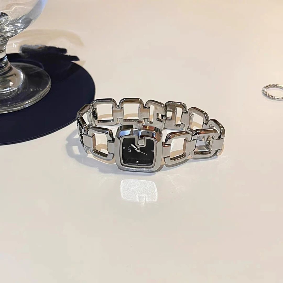 03393大绮原创黑色方形拼金属链条手表