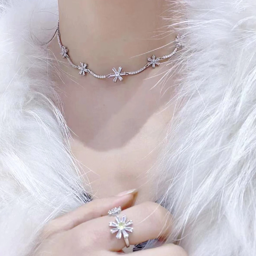 铜合金合成锆石项链 01639小众设计镶嵌锆石时尚气质雪花锁骨链