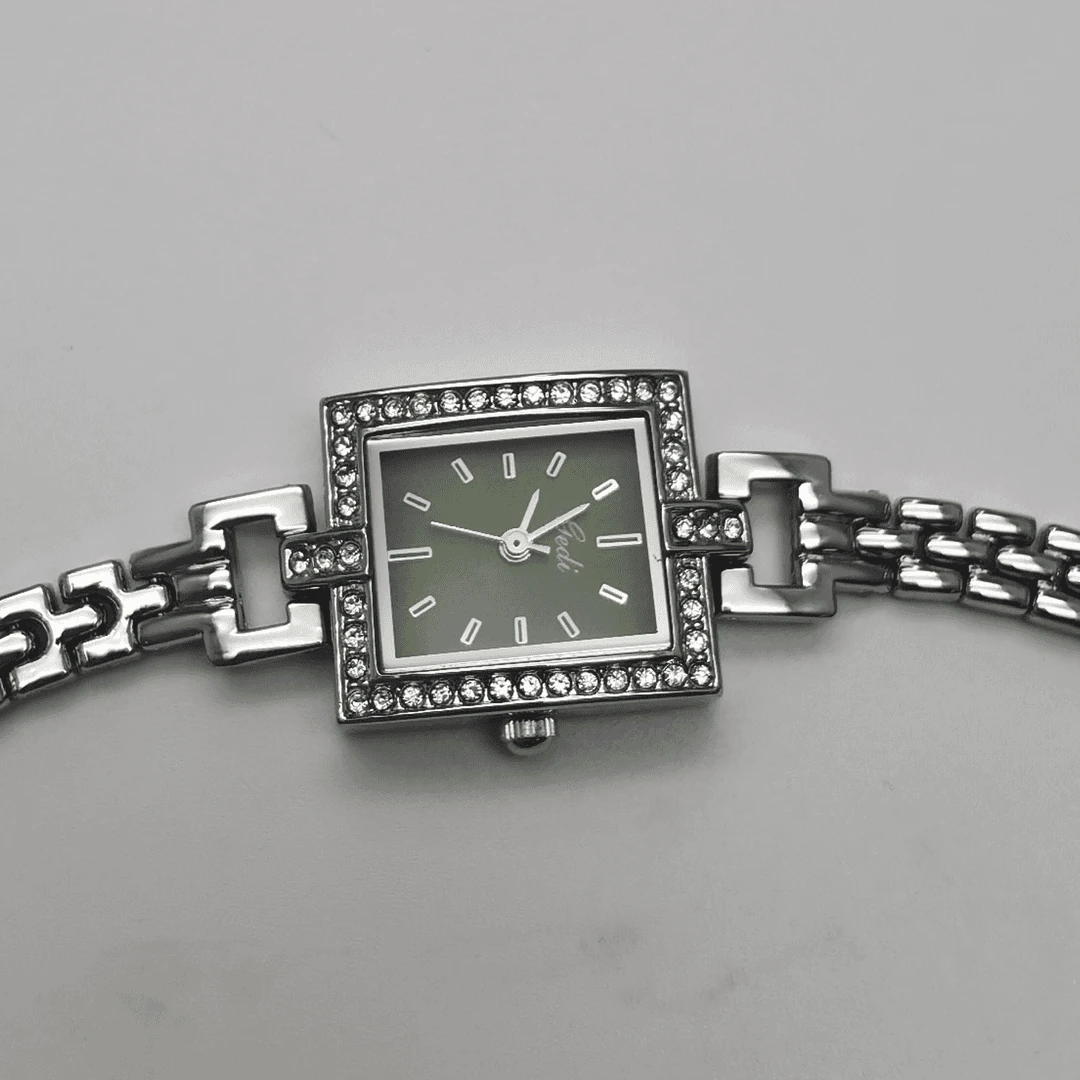 03190大绮原创小方形手表牛油果绿微镶链条手表