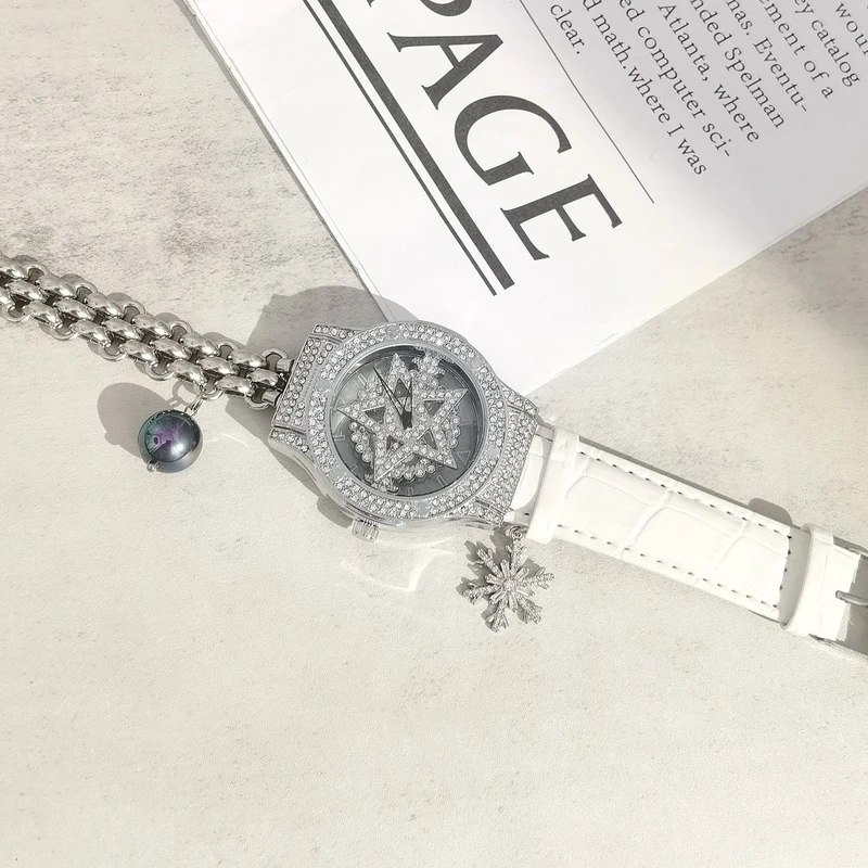 02714大绮原创波光粼粼灵动五角星拼白色皮质手链手表