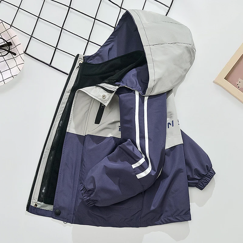 儿童冲锋衣外套秋冬2025新款三合一可拆卸童装男童秋装连帽防风