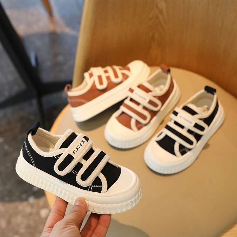 蜡比小星儿童板鞋男童6-12岁童鞋2023新款休闲时尚潮软底帆布鞋子