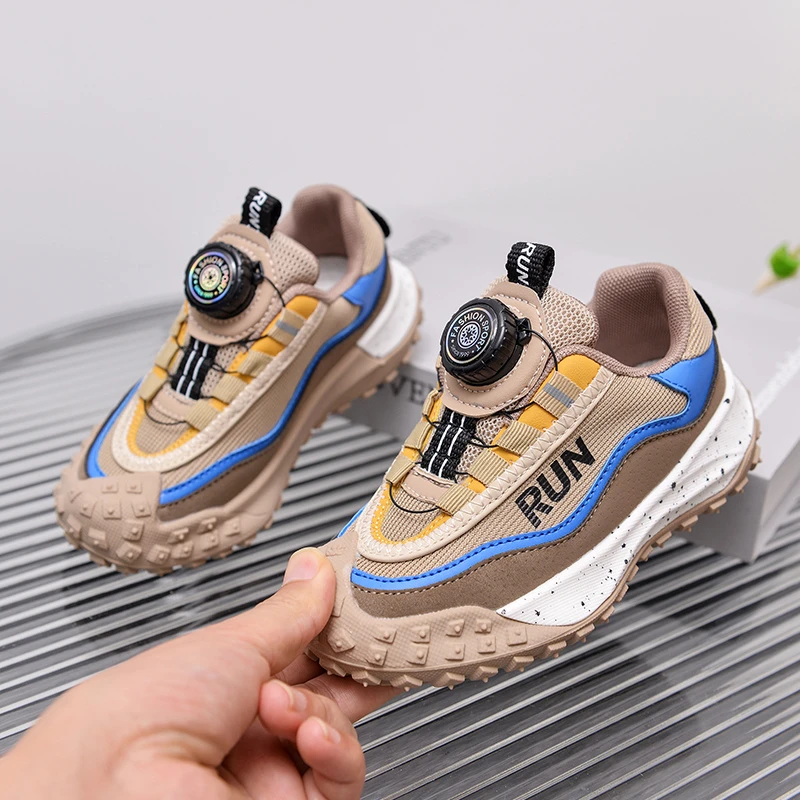 蜡比小星儿童运动鞋女童潮鞋2024秋季新款透气软底中大童男童鞋子