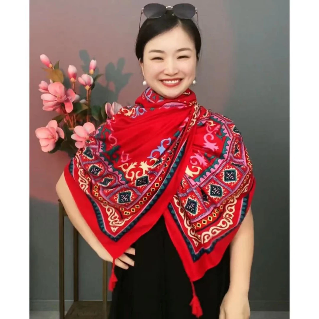 民族风丝巾女夏季防晒披肩沙滩围巾百搭薄款海滩旅游敦煌超大纱巾