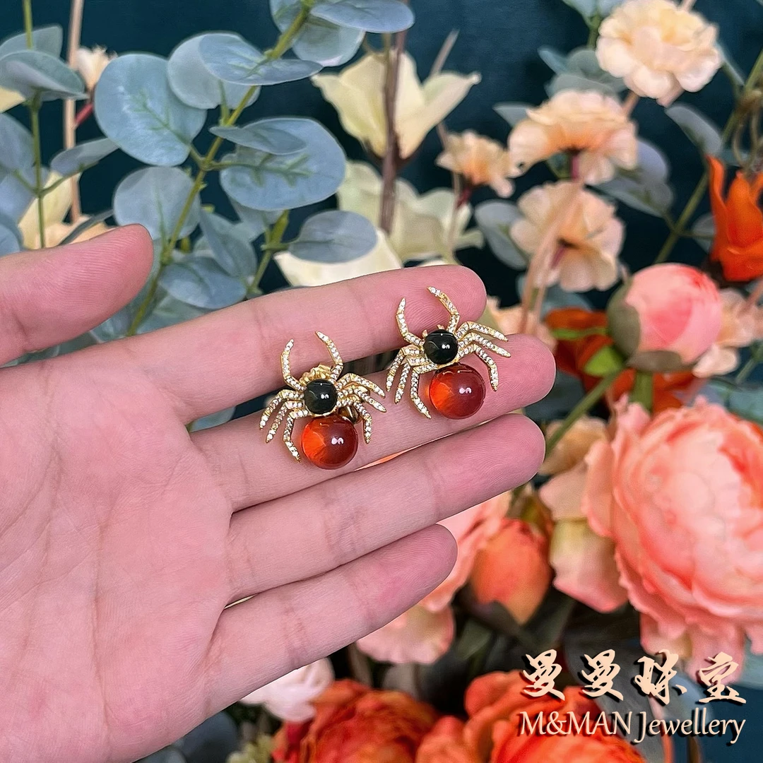 曼曼珠宝红蓝蜘蛛常乐耳钉（11-12mm）
