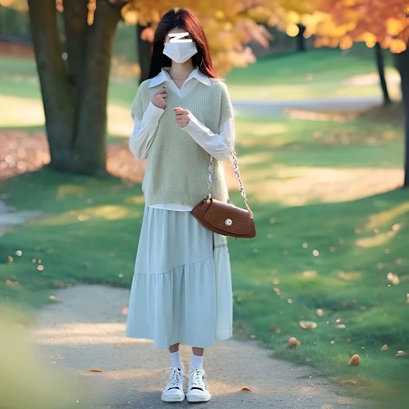 2024年秋季新款女装韩剧温柔系学院风套装马甲衬衫半身裙三件套装