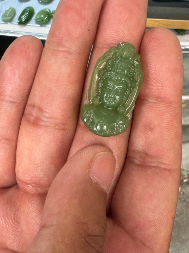 和田玉苹果绿观音 陈姐