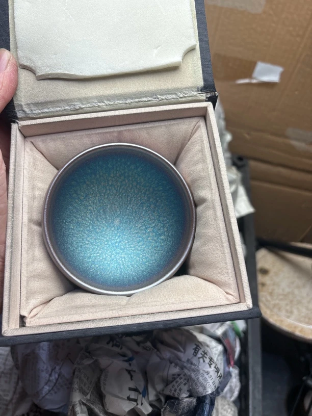 流光异彩无足钵礼盒包装主人杯