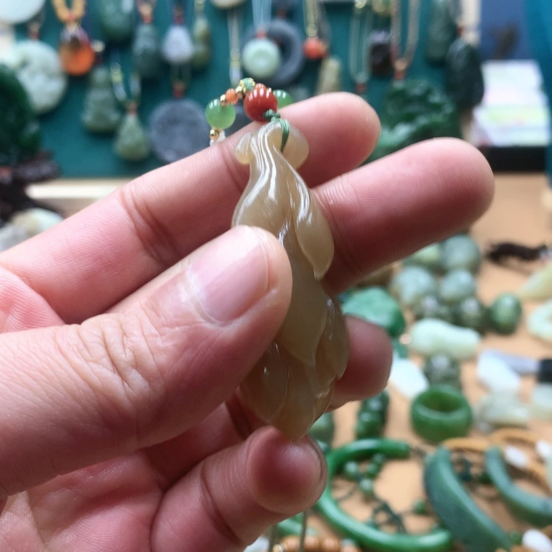 【闪购商品】和田玉(糖玉)吊坠(赠链)未镶嵌K*殷
