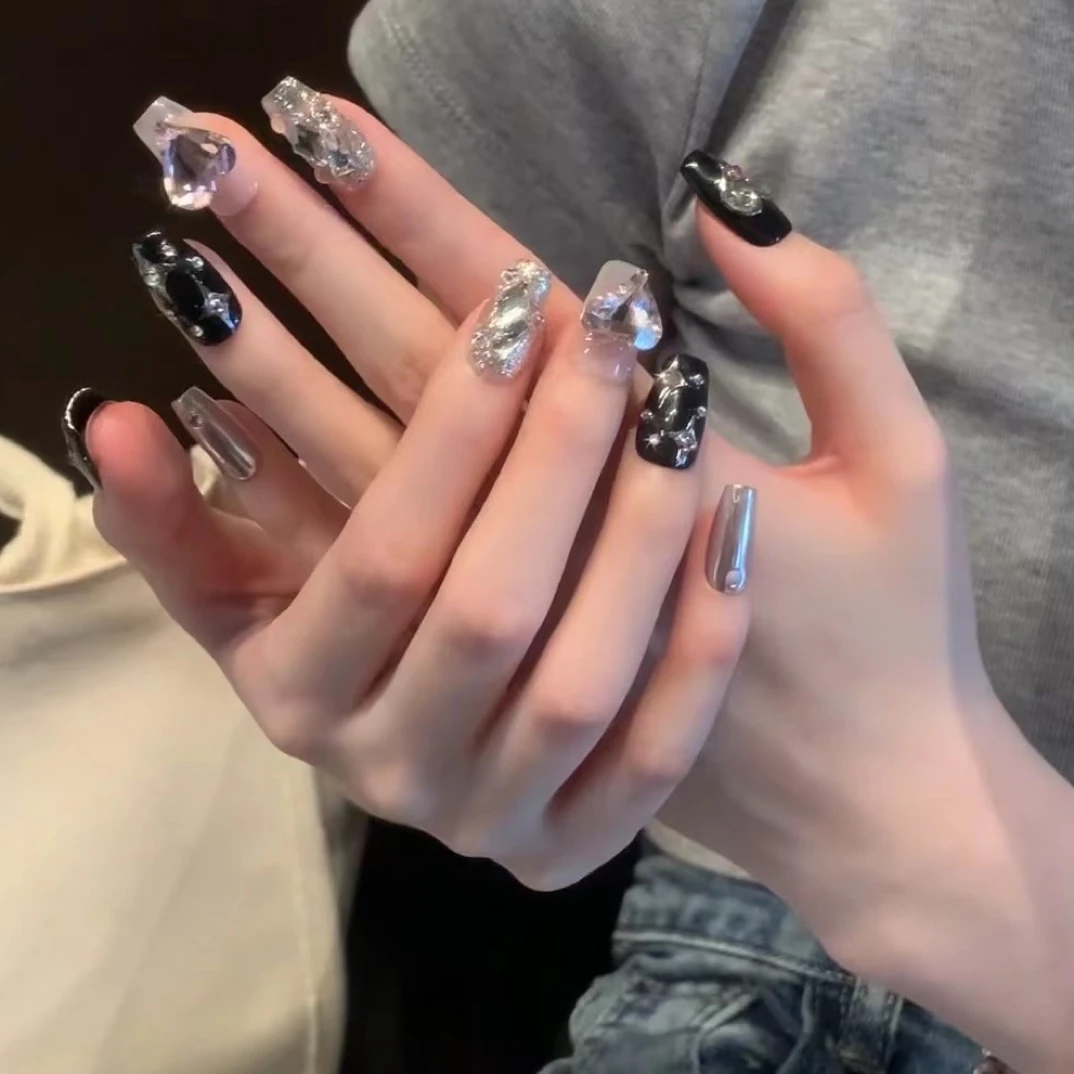 手工光疗美甲穿戴甲短款辣妹可爱黑粉四芒星显白蓝色美甲贴片穿