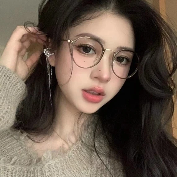 超轻冷茶色眼镜女款韩系素颜可配近视度数大脸显瘦椭圆框眼睛镜架