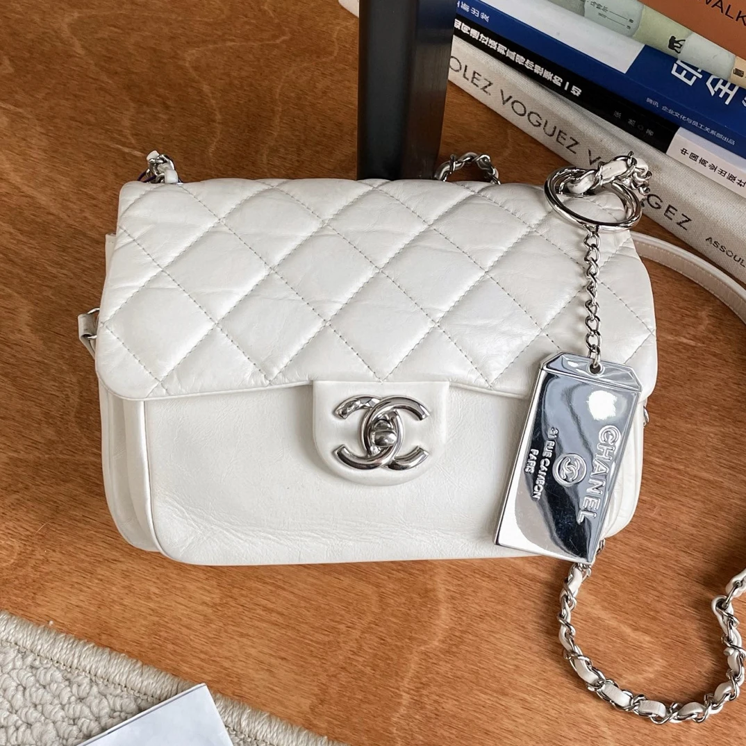 99新 Chanel/香奈儿 白银牛皮铭牌方胖子28开身份卡铭牌JM10-1224