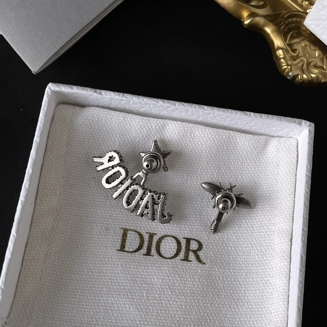 99新 DIOR/迪奥 不对称耳钉JM2-5309