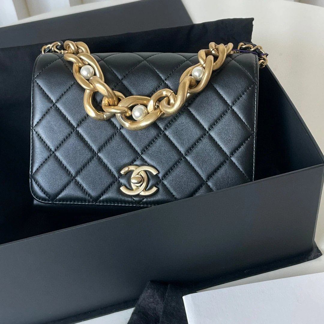 99新 Chanel/香奈儿 黑金21a牛皮单肩包 JM3A-0359