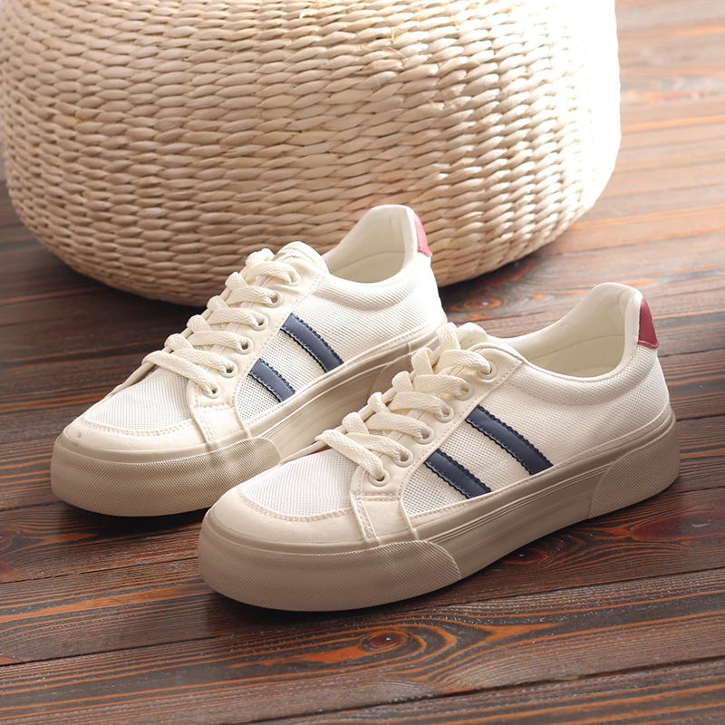 人本男士网面鞋2024夏季新款低帮系带时尚双杠舒适透气板鞋22119