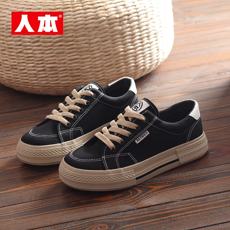 人本女士帆布鞋2024春夏新款低帮系带简约复古休闲百搭板鞋23158