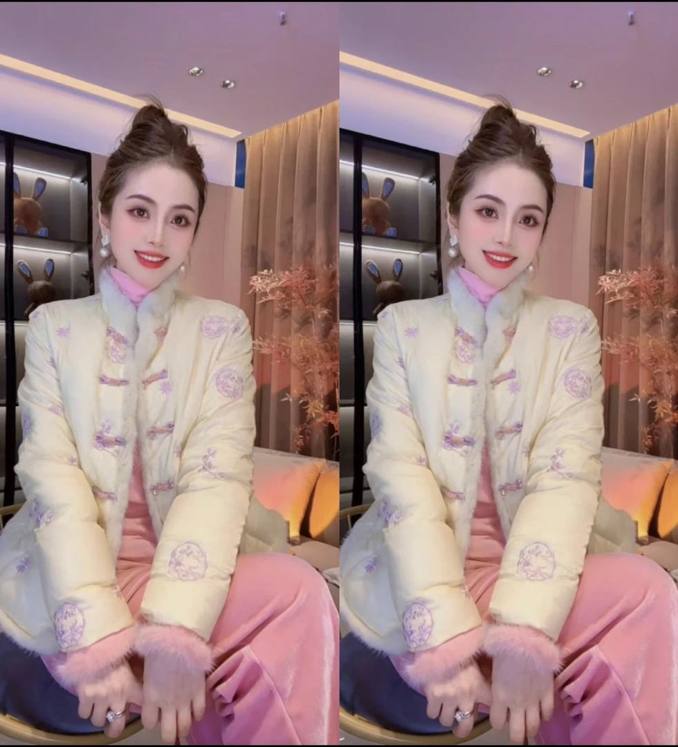 SS.studio/双双：“颜如玉”2024高级感盘扣拼水貂显瘦百搭刺绣鹅绒