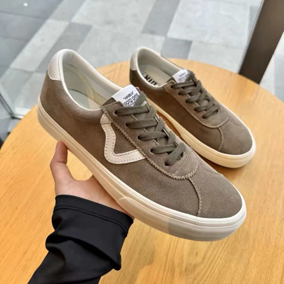 棕色低帮男女板鞋复古百搭反绒皮休闲鞋情侣时尚街拍