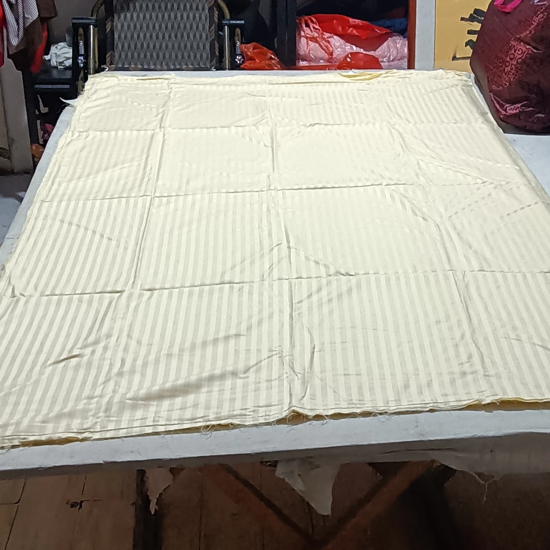 【床上用品】亲肤被子米黄色40纯棉缎条，被套，被胆 120cm*120cm