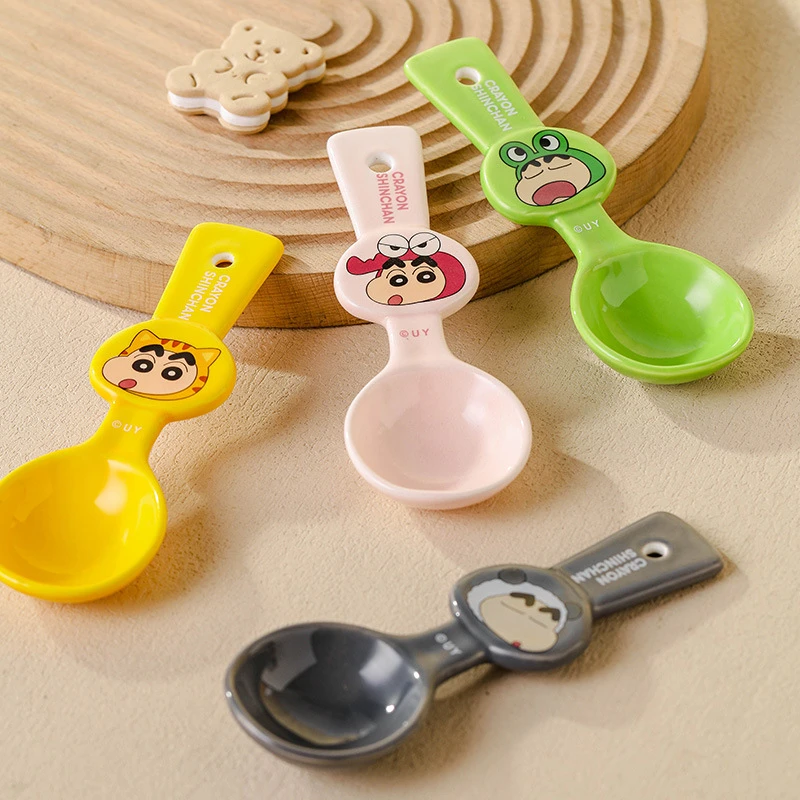 蜡笔小新儿童勺子陶瓷勺子新品促销大号勺喝汤吃饭勺子可爱造型勺
