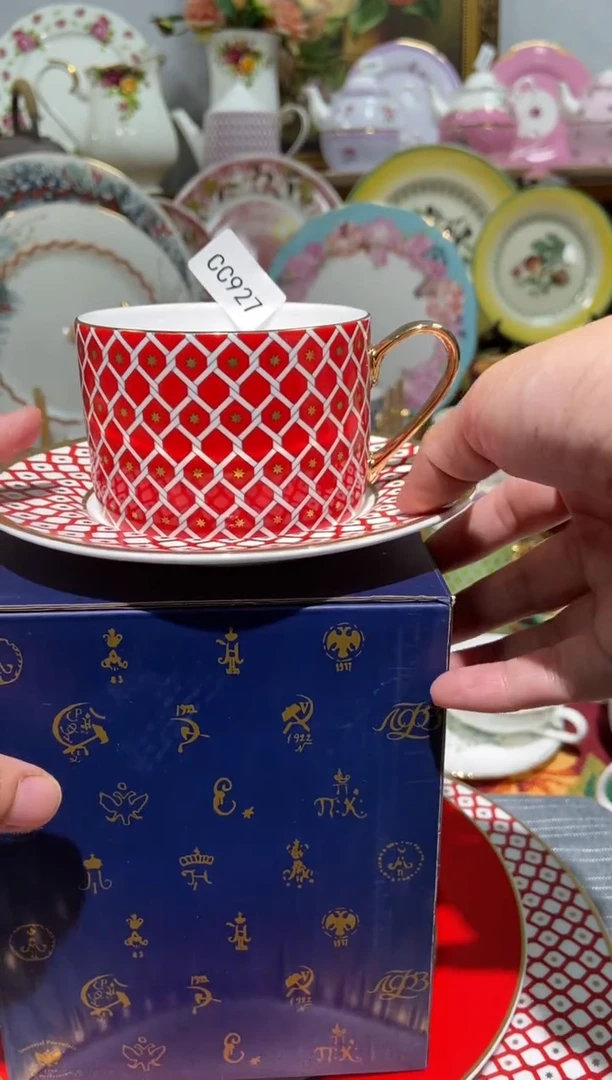 【闪购商品】瓷片陶瓷原单CC927餐具两杯两碟