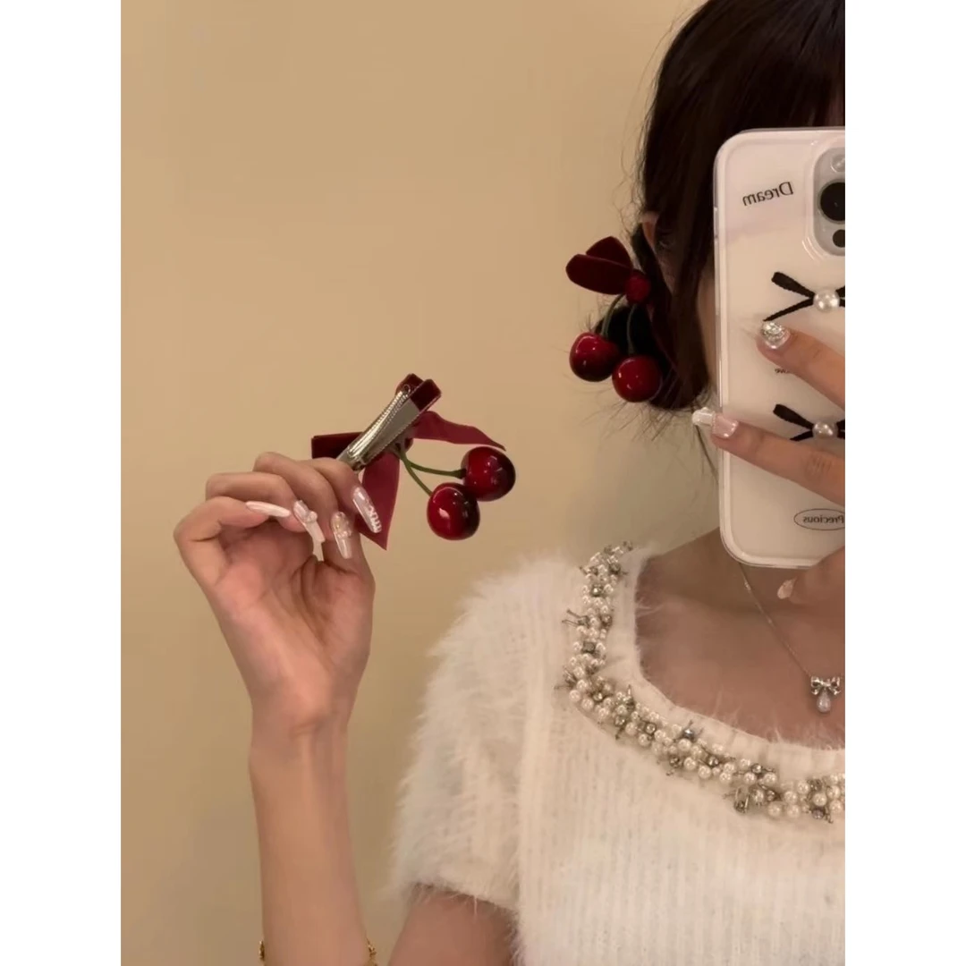 高级感新年红色樱桃发饰丝绒蝴蝶结发夹女半扎刘海小夹子发卡头饰
