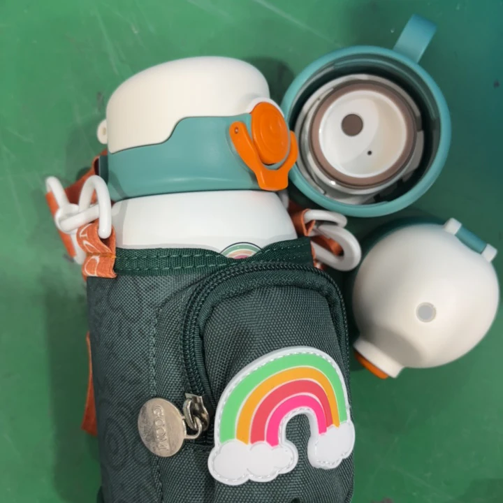 儿童保温杯500ml有替换头