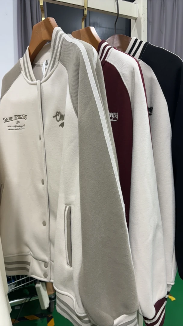 8255女士糯米绒加绒棒球服（韩国）