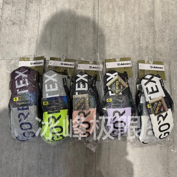 W22-23 Ashram profile logo mitt 滑雪手套