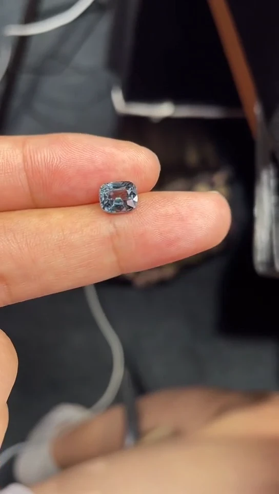 【闪购商品】定制尖晶石定制未镶嵌1.495克拉尖晶石无烧缅甸黑武士