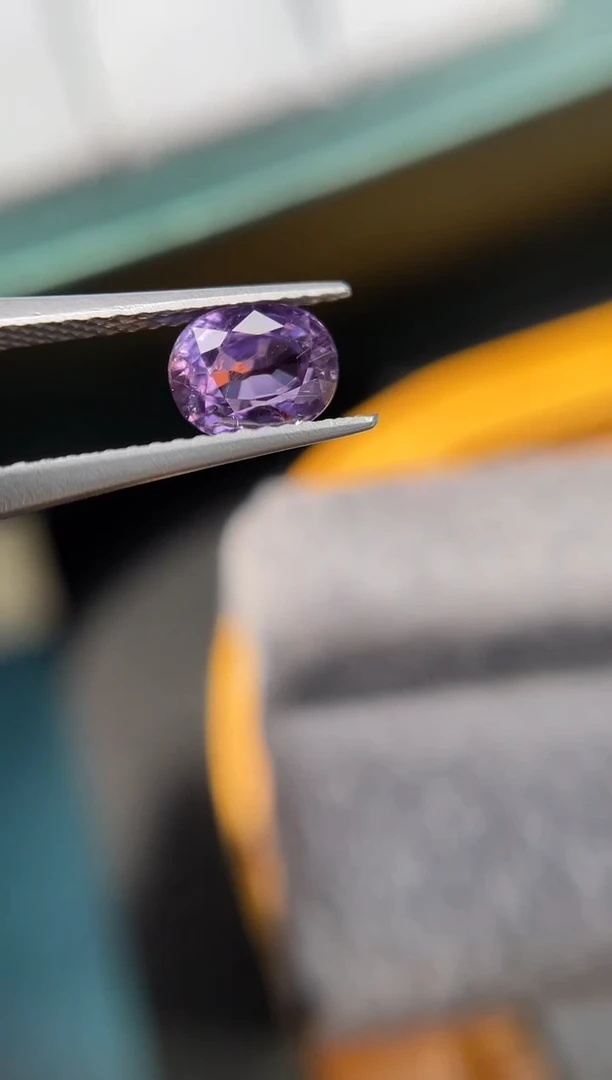 【闪购商品】定制蓝宝石定制未镶嵌天然紫色1.47克拉吉尔德无烧