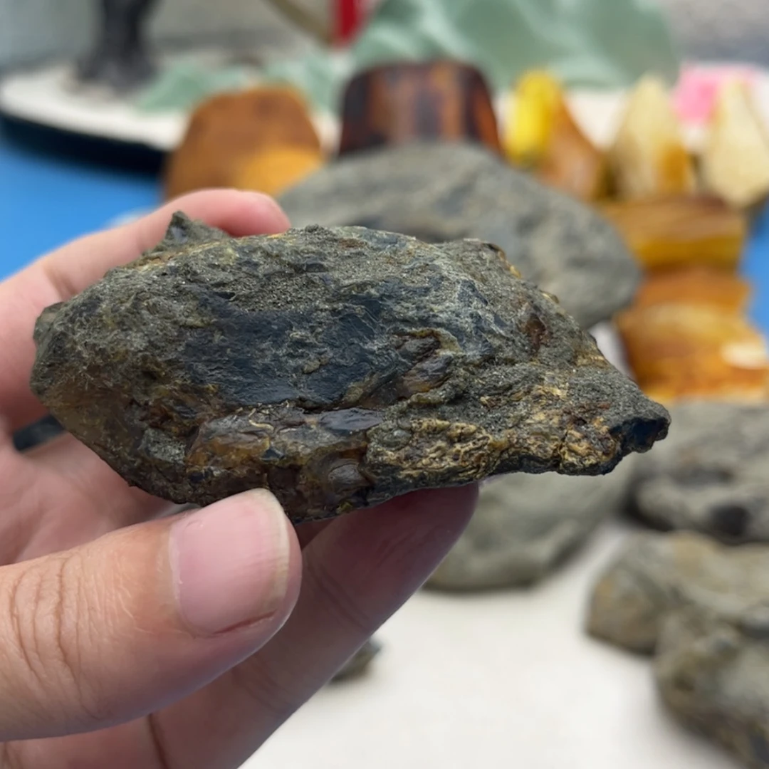 【闪购商品】定制琥珀未镶嵌虫*~