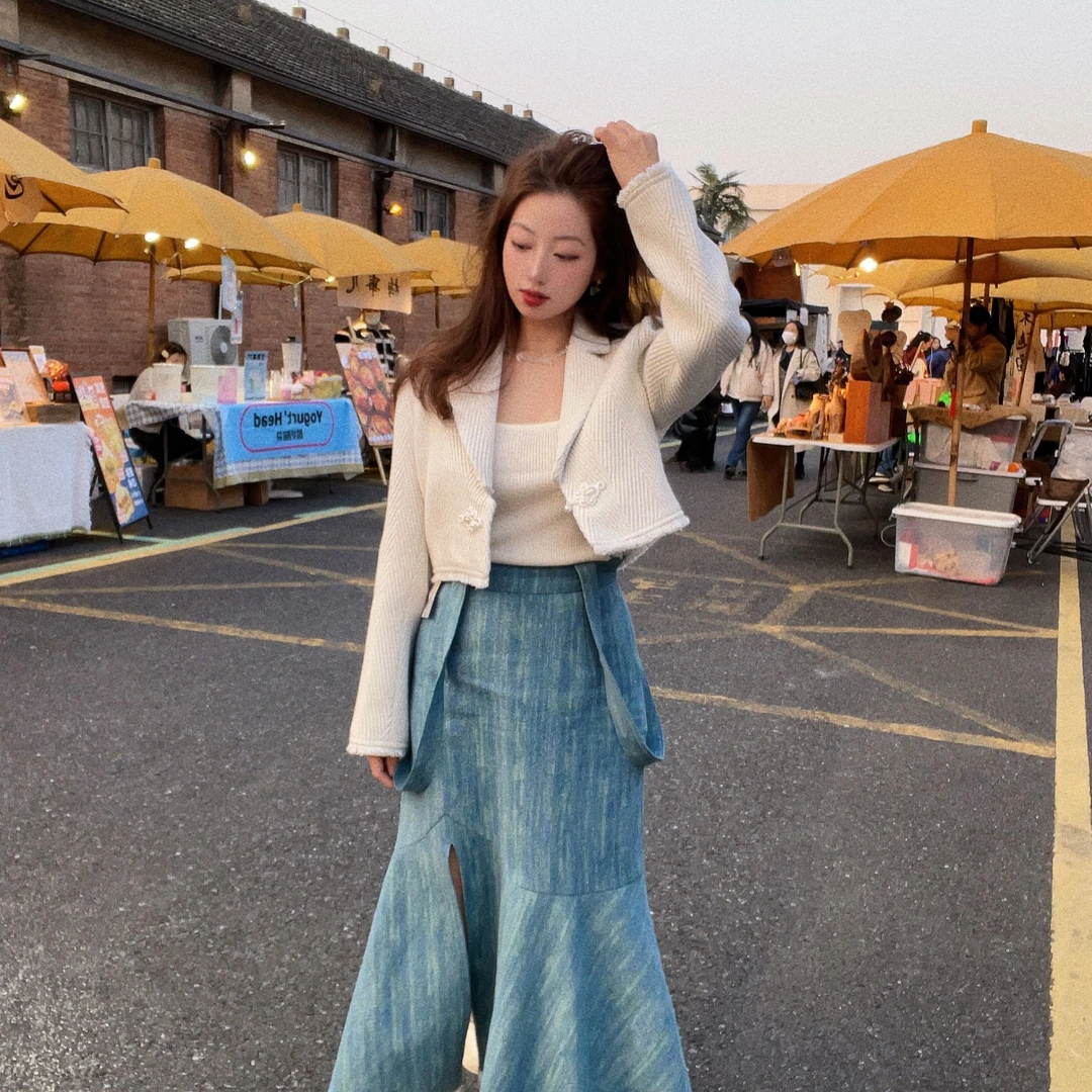 原创蜡笔渐变半裙2024新款春夏百搭气质牛仔高腰半裙开衩复古法式