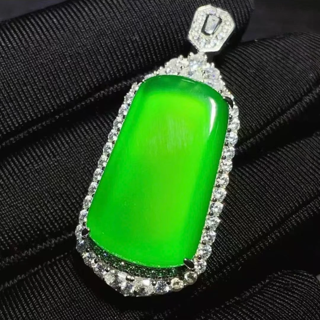 桐掌柜珠宝甄选天然玉石高端无事牌吊坠