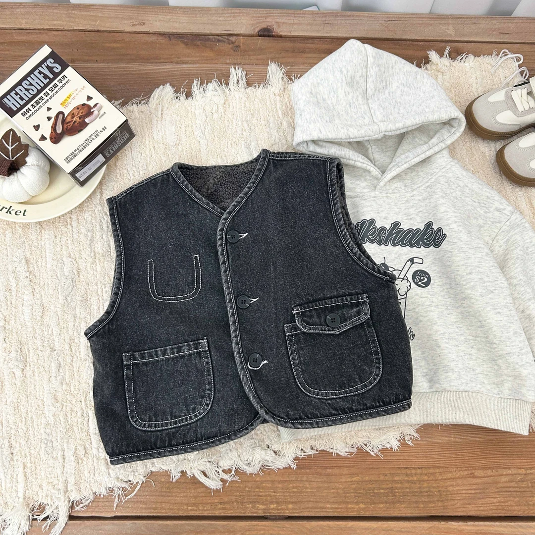 儿童水洗牛仔小熊加绒潮流马甲BMD3606