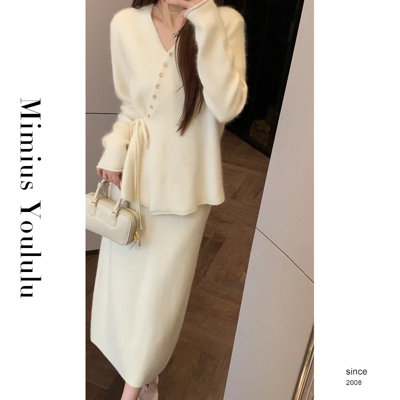 【mimius】悦悦 云卷云舒～羊毛气质侧系带毛衣+半裙 WF10119