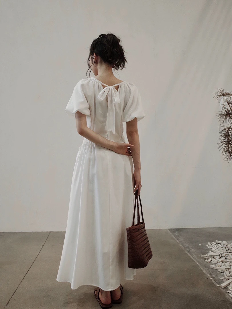 （小坤专属）记忆荒岛 V领泡泡袖连衣裙女夏季在逃公主系气质长裙子