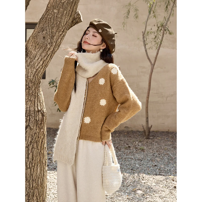 【专柜门店】谜秀毛衣外套重工刺绣高级感软糯针织衫上衣MXD45Z0773