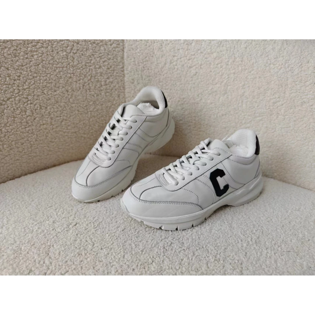 时尚潮流百搭女士低帮运动休闲鞋