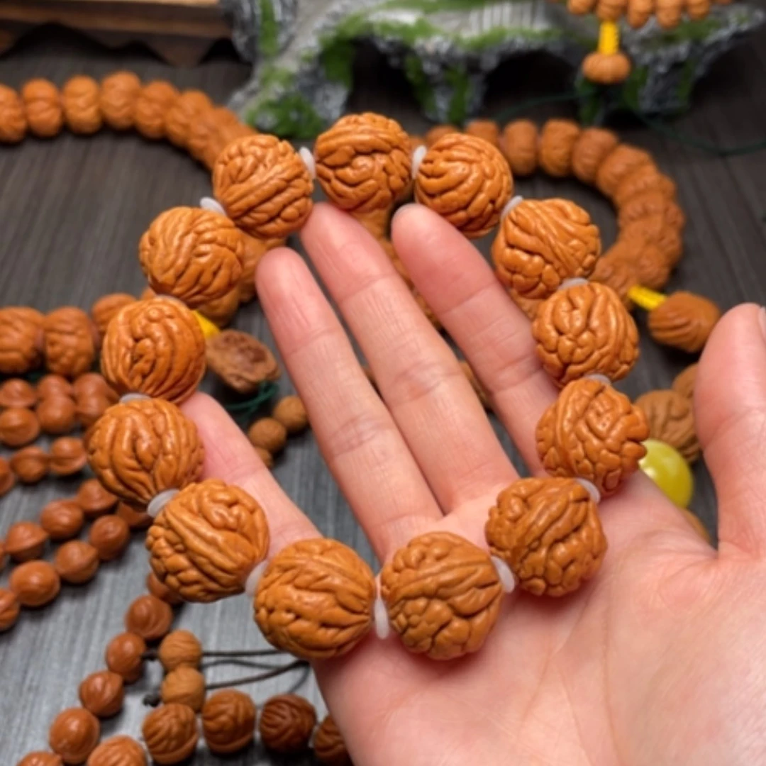 【闪购商品】桃核手串