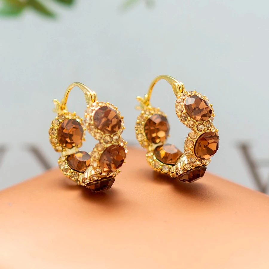 铜合金合成锆石耳饰 美拉德秋冬经典满钻花朵耳圈时尚感耳环1134