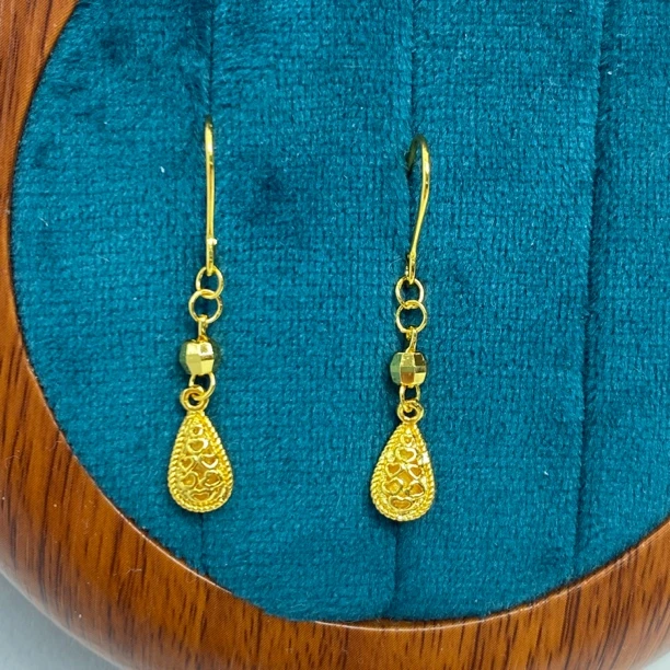 耳饰 B黄色镂空水滴蹦迪耳坠多样性发货20232