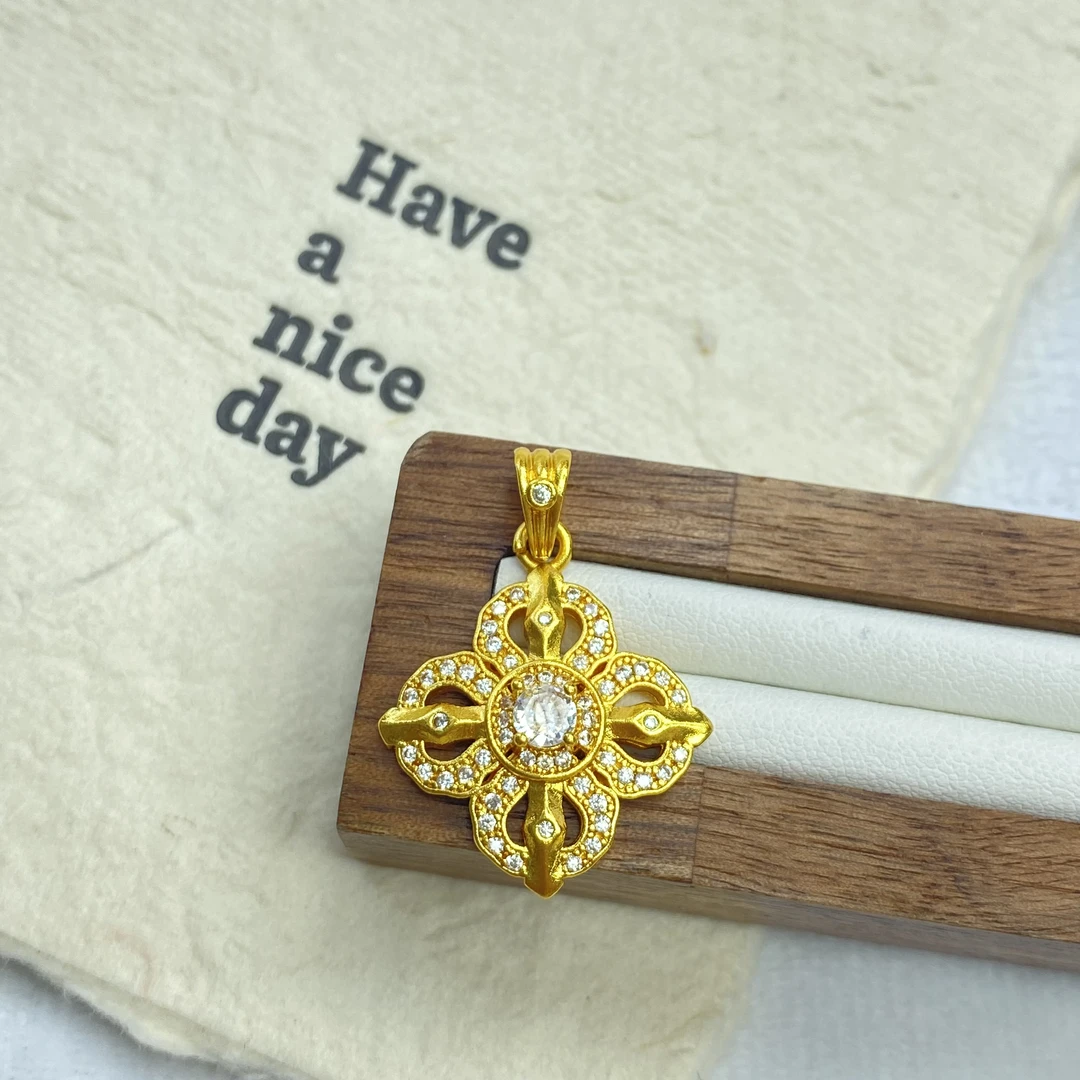 吊坠 吊坠  F黄色十字花闪闪吊坠多样性发货44100