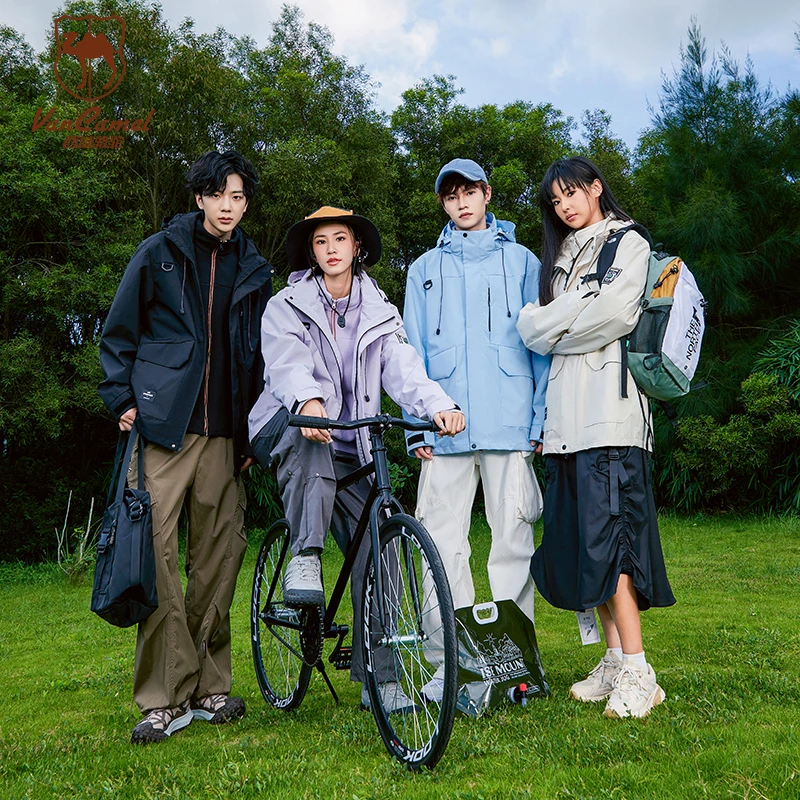 西域骆驼三合一两件套情侣户外男女防风保暖防泼夹克TSM8870-DB