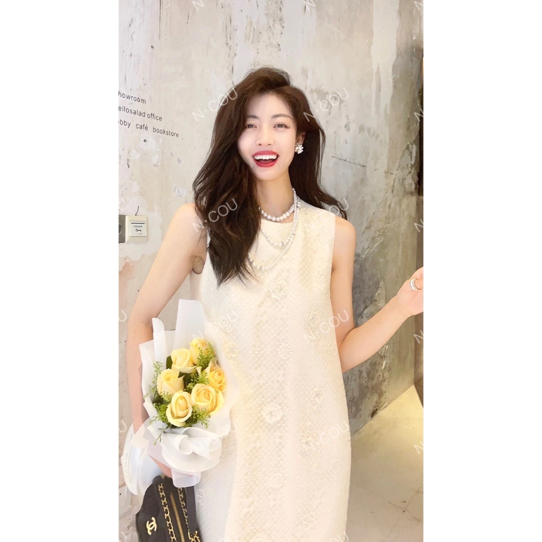 【N·COU】22夏新款 【花开有时】温柔气质烫钻短袖连衣裙DY5308